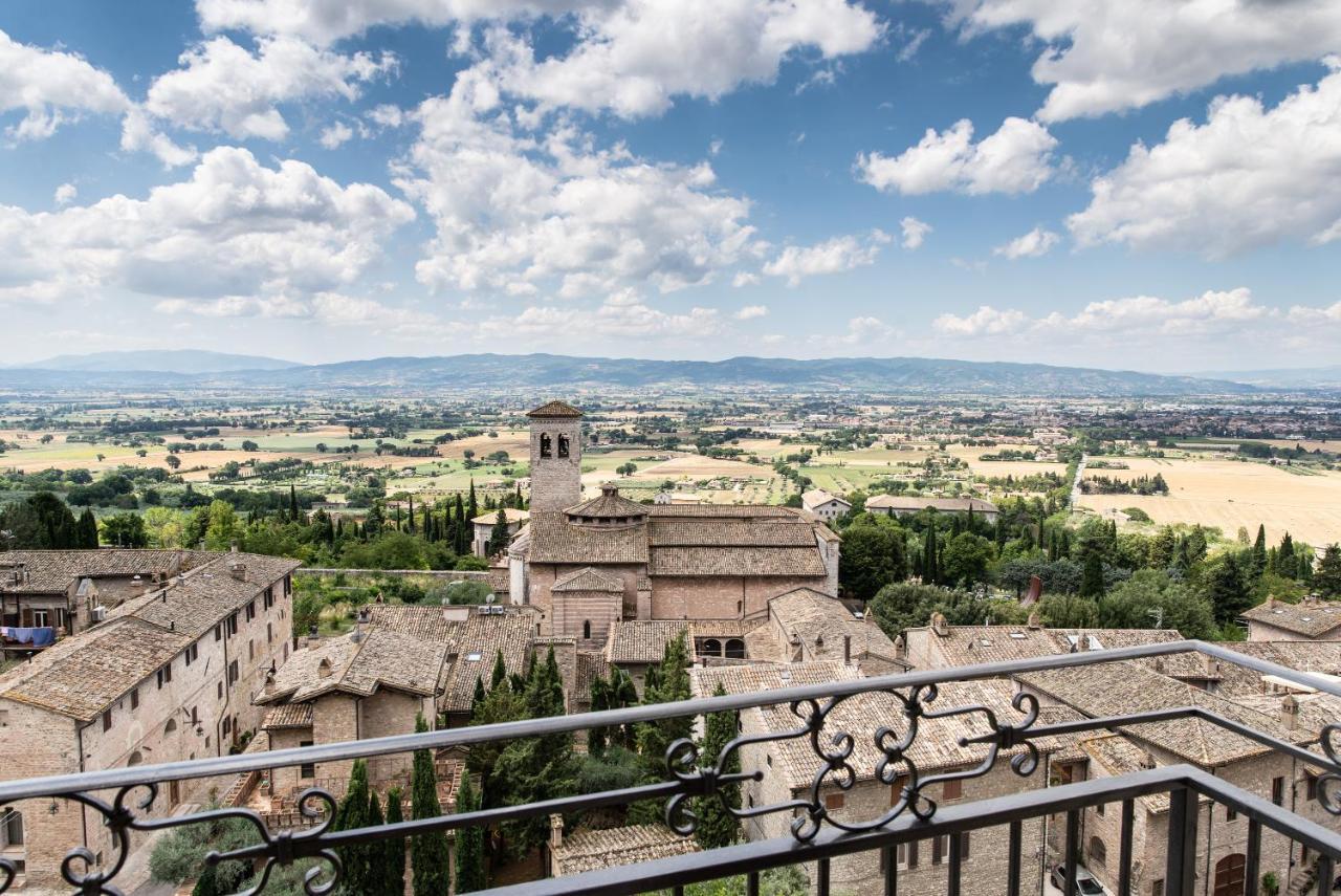 Assisi Panoramic Rooms מראה חיצוני תמונה